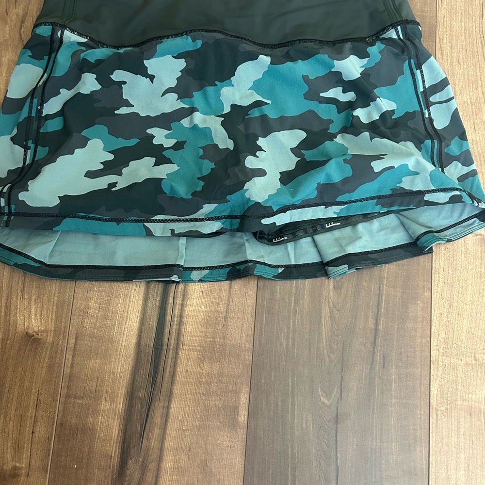 Lulu tennis skirt! Rare green camo!